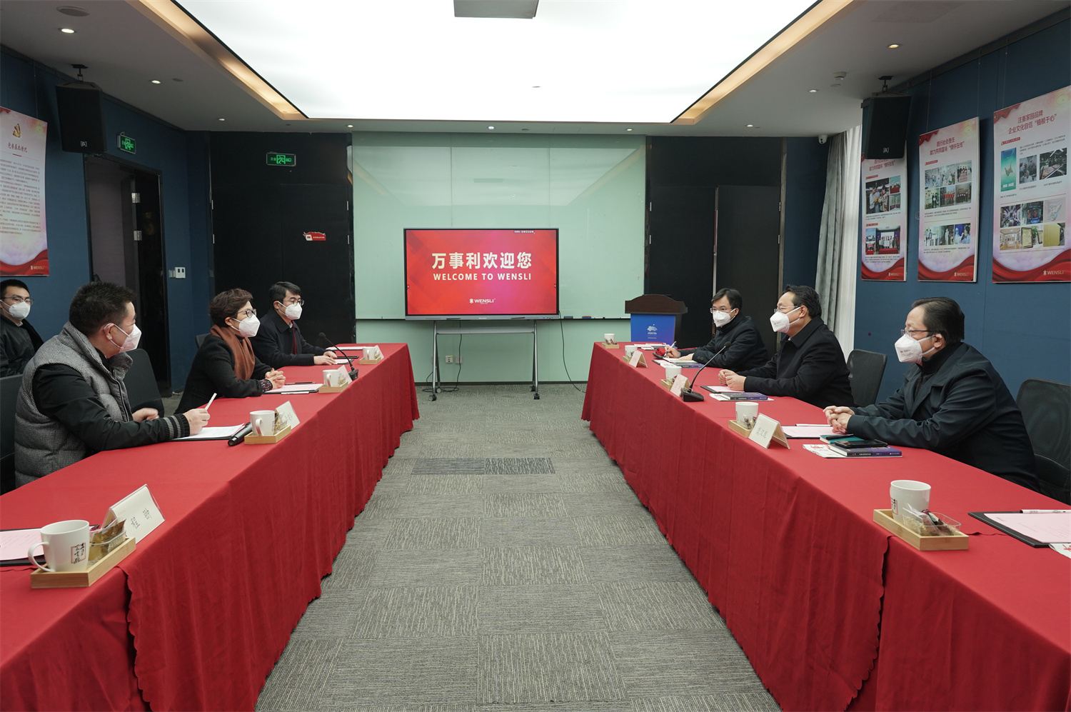 ee5f3552d30ed5d88eec2bf1ab82cbd.jpg ee5f3552d30ed5d88eec2bf1ab82cbd.jpg