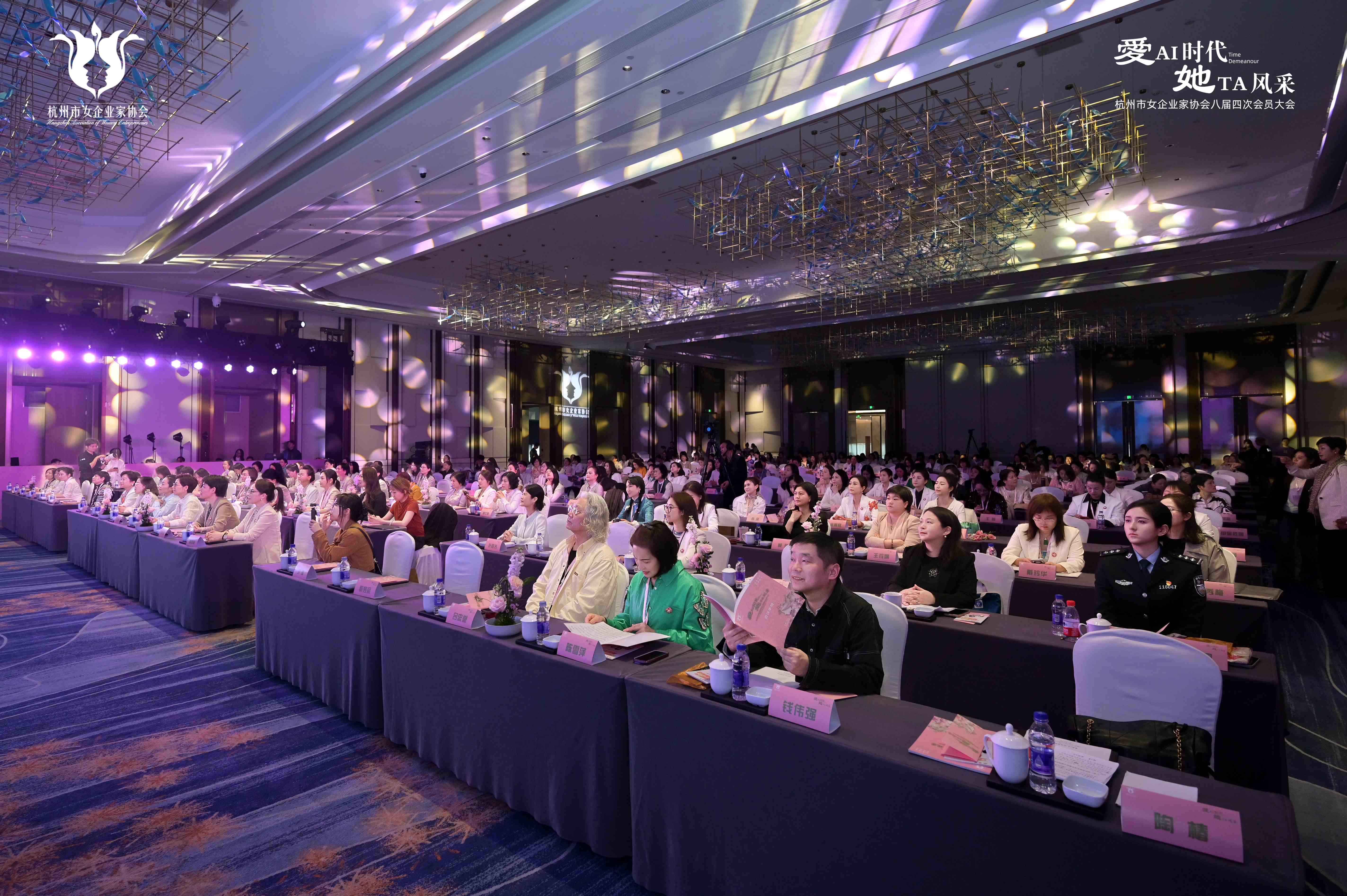 YOY_7819-opq3537942400.jpg YOY_7819-opq3537942400.jpg