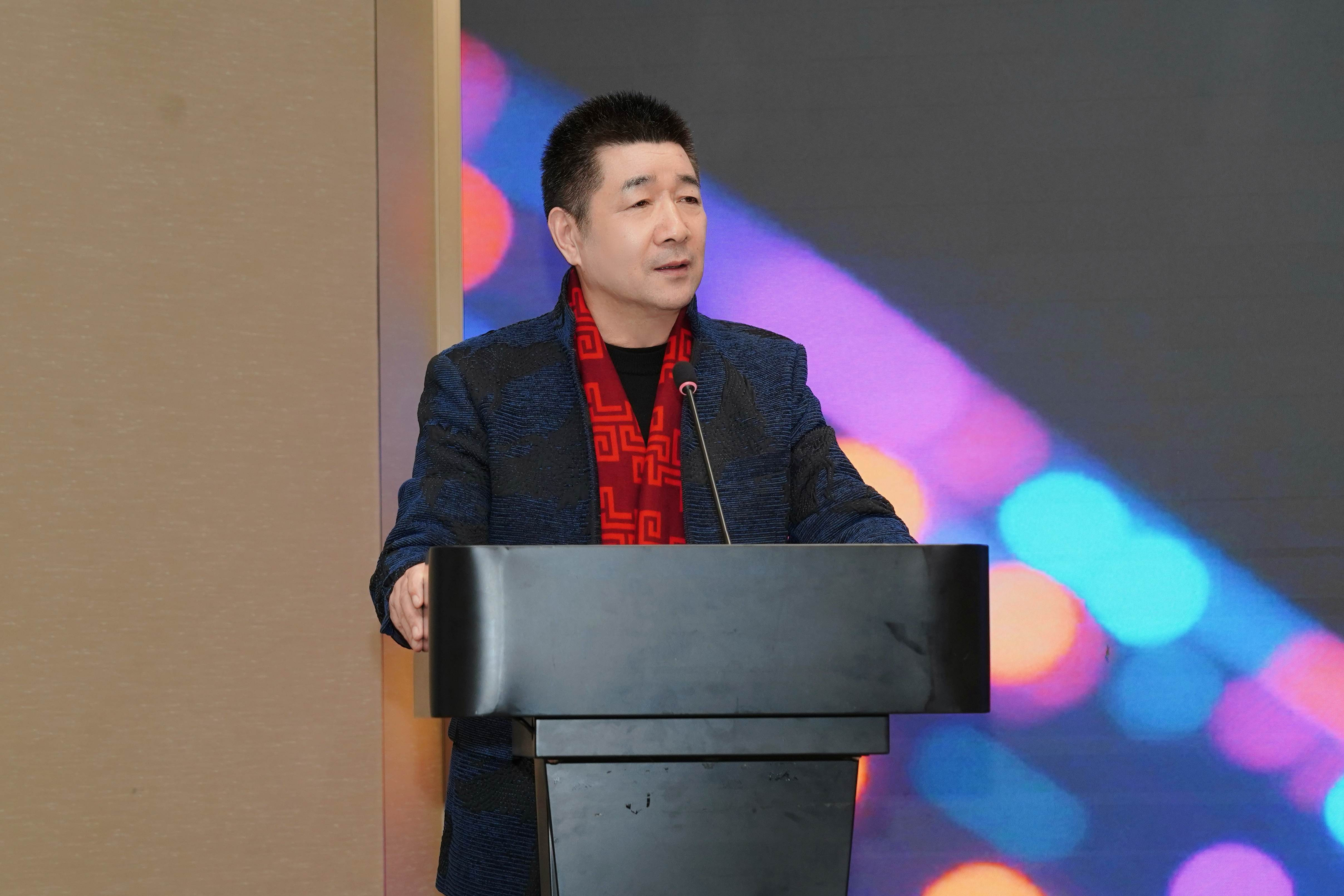 06.万事利丝绸董事长李建华.jpg 06.万事利丝绸董事长李建华.jpg