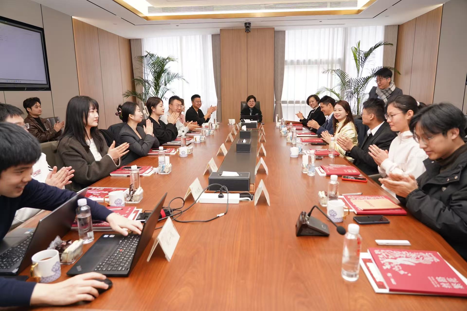 图片3.jpg 图片3.jpg