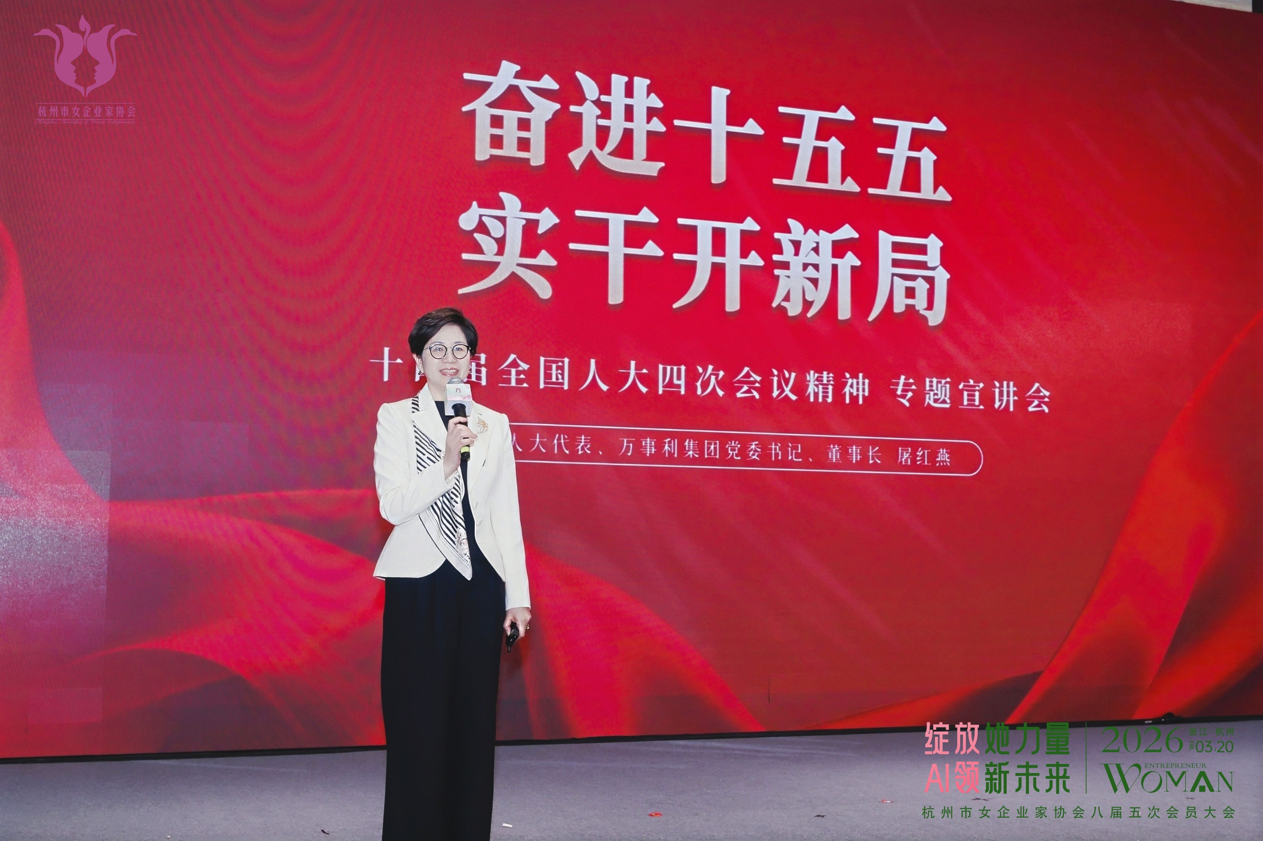 daf07f7e091f6027da8beea7a36c683c.jpg daf07f7e091f6027da8beea7a36c683c.jpg